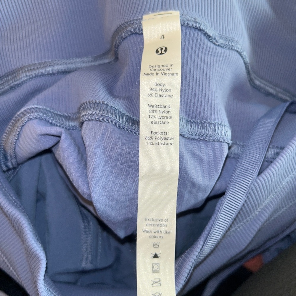 Lululemon joggers - Picture 4 of 4